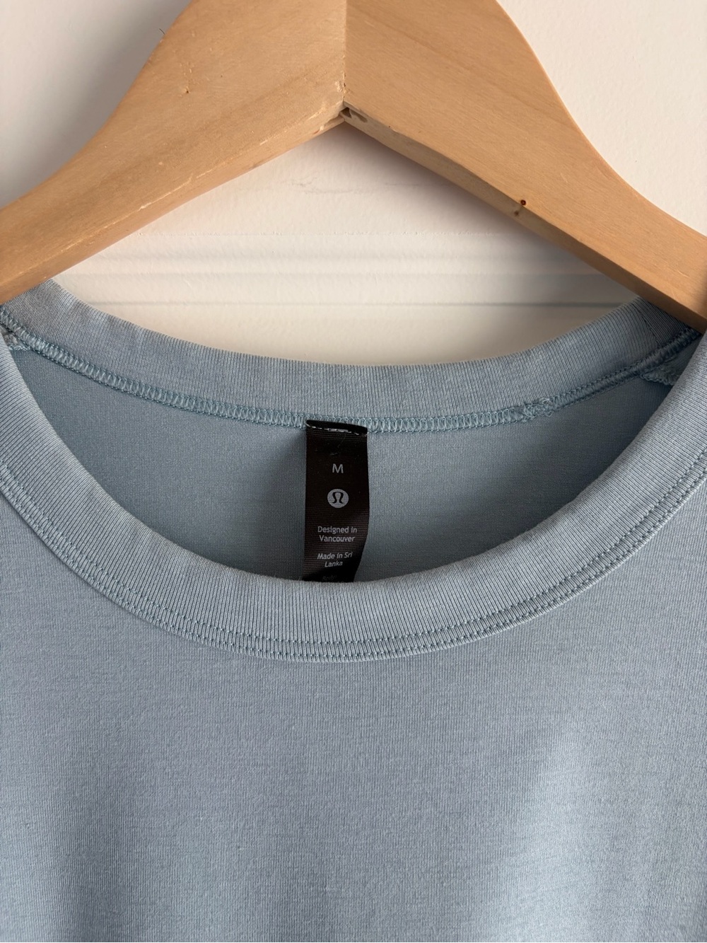 Lululemon Relaxed-Fit Short Sleeve Shirt - Picture 5 of 5